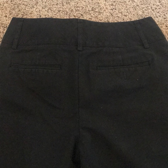 Shorts - Picture 3 of 3